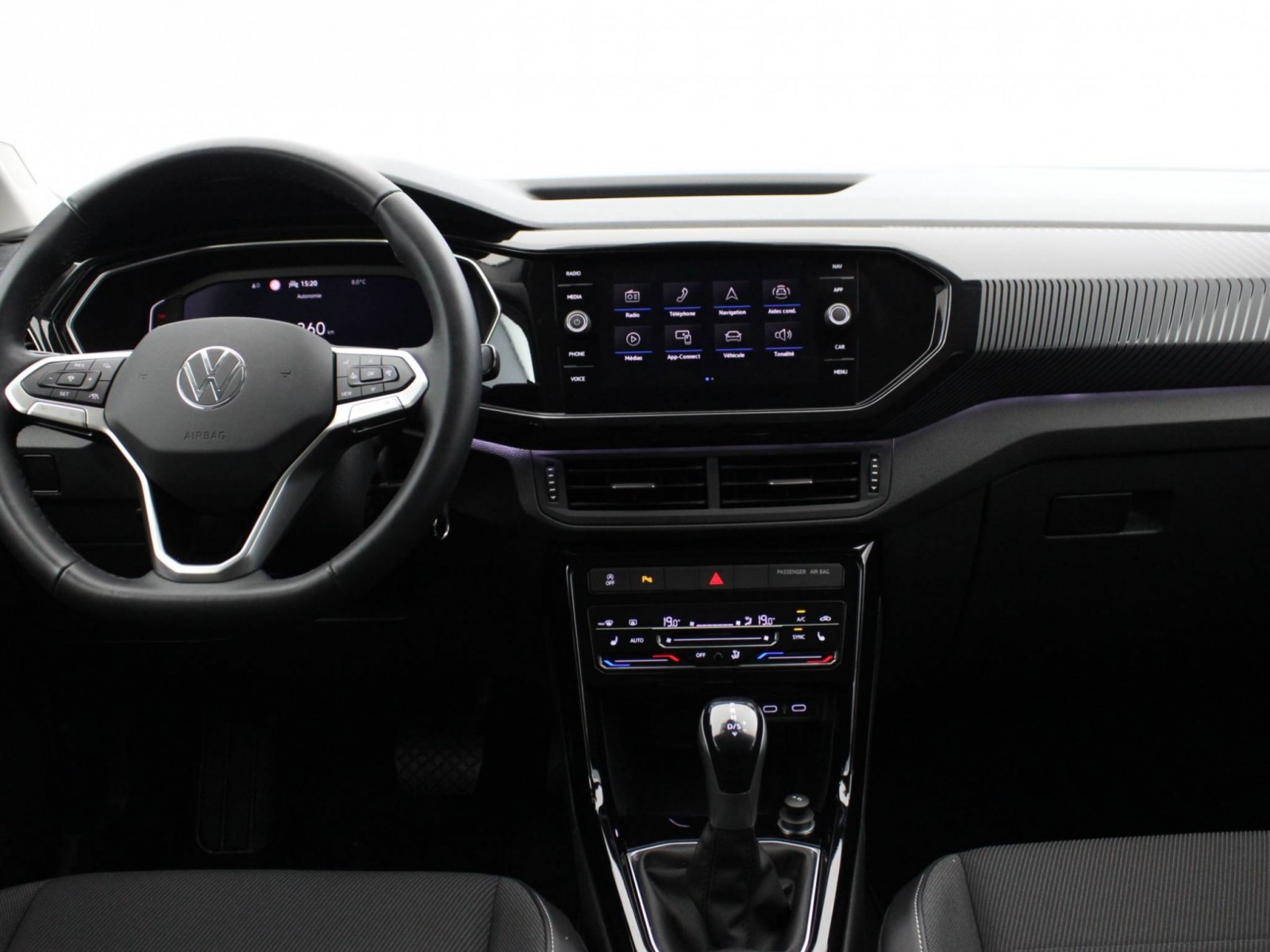 VOLKSWAGEN - T-CROSS - #182133 - 29
