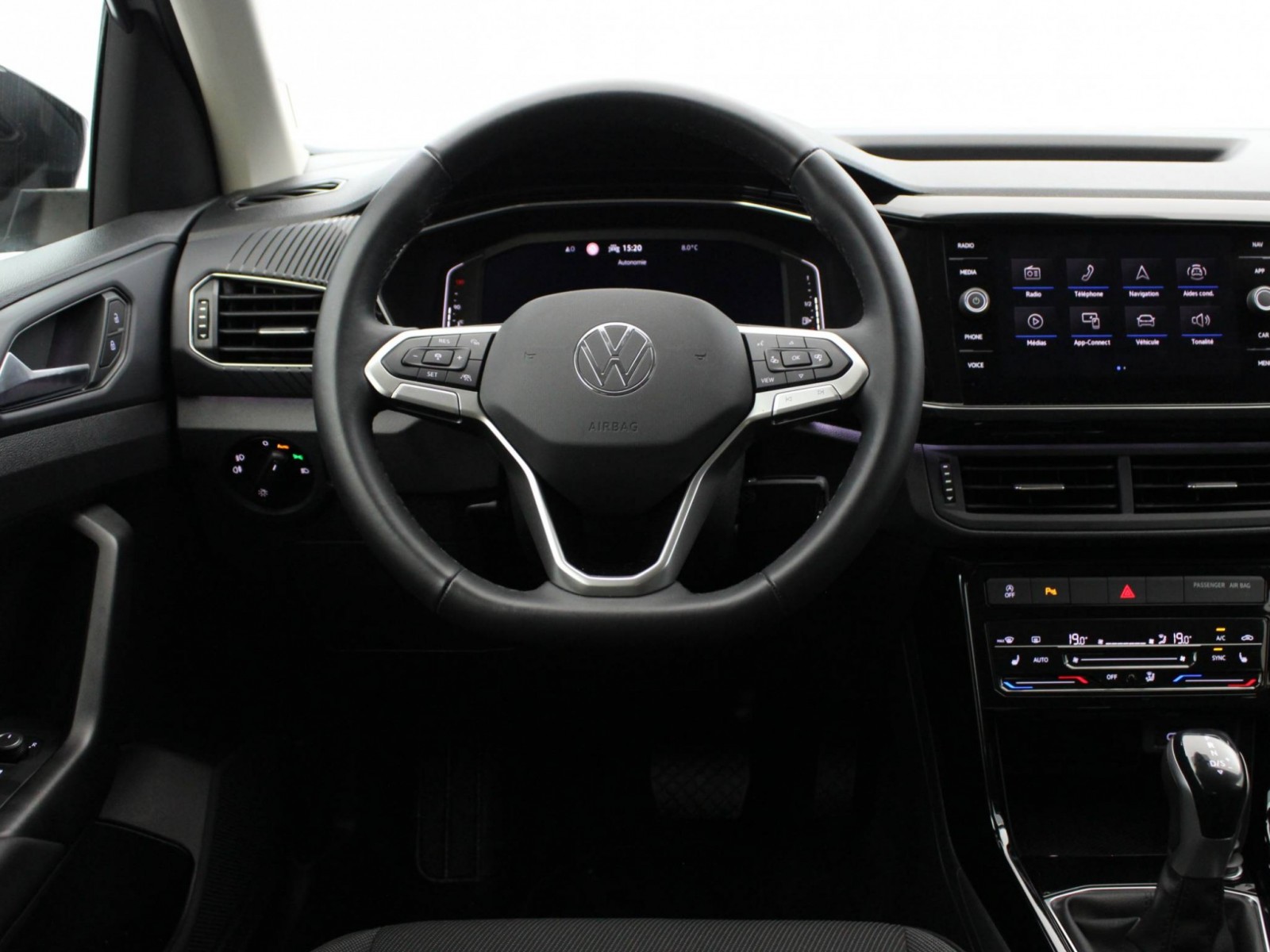 VOLKSWAGEN - T-CROSS - #182133 - 24