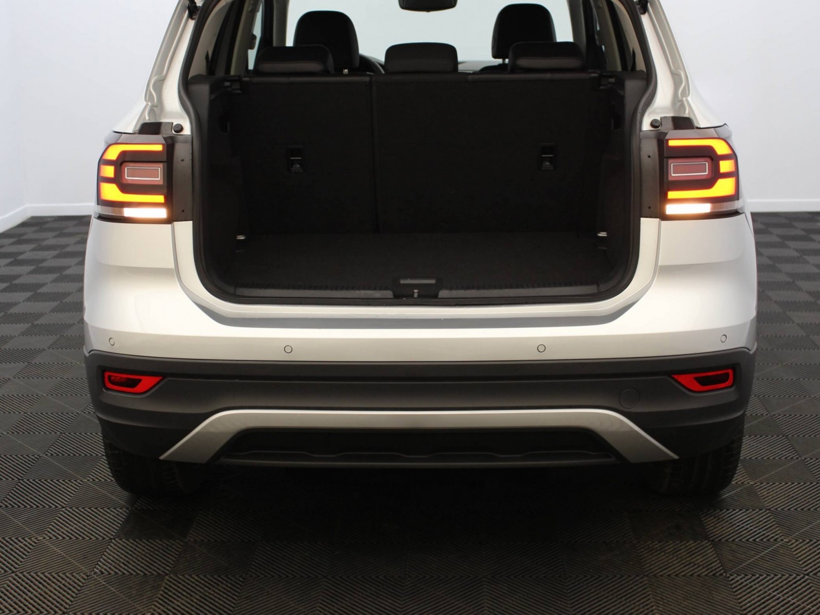 VOLKSWAGEN - T-CROSS - #182133 - 28