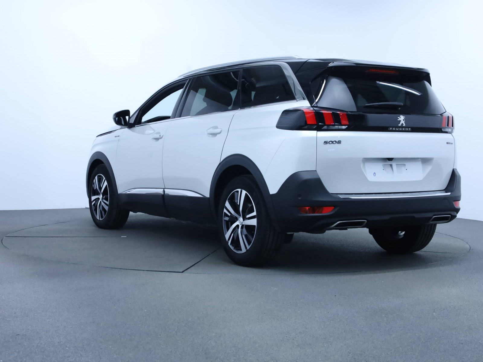 PEUGEOT - 5008 - #182238 - 8