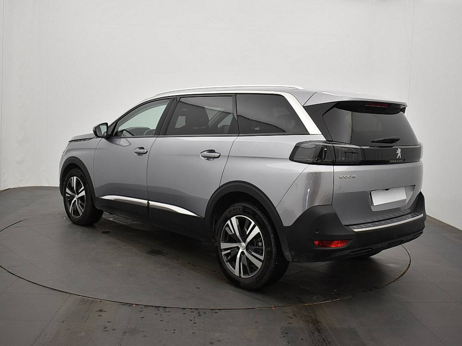 PEUGEOT - 5008 - #182303 - 3