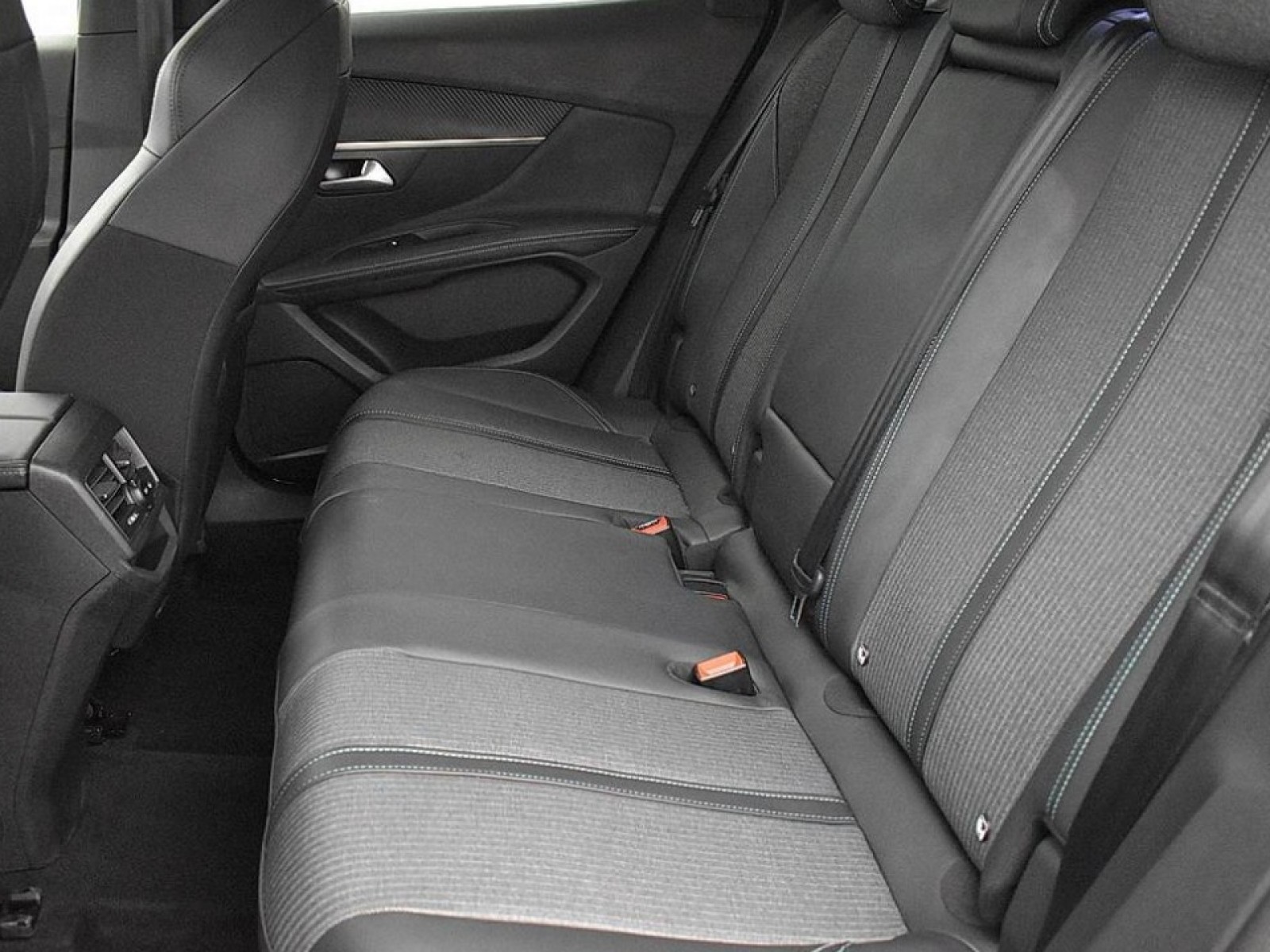 PEUGEOT - 3008 - #182298 - 23