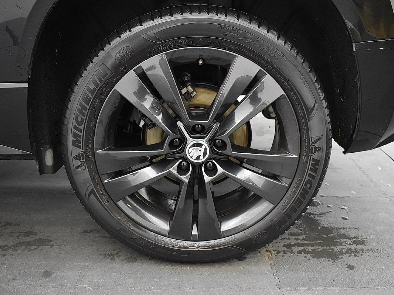 SKODA - KAROQ - #182046 - 6