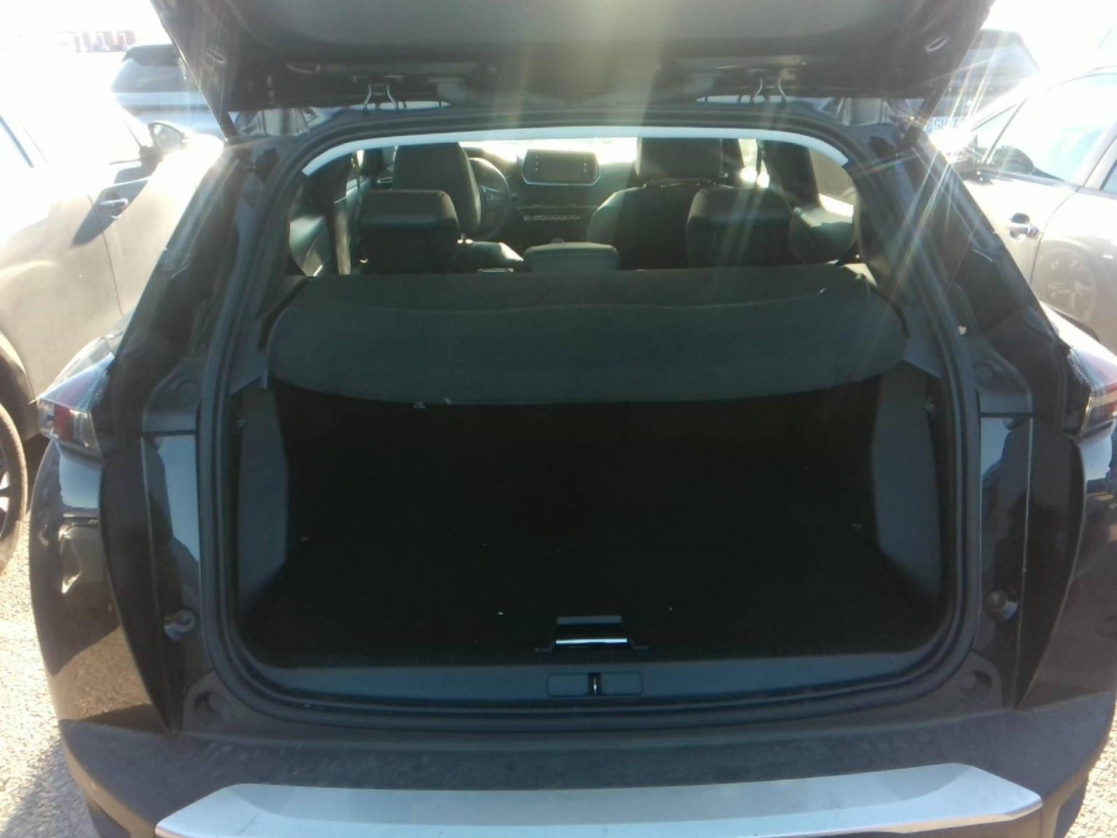 PEUGEOT - 2008 - #182608 - 3