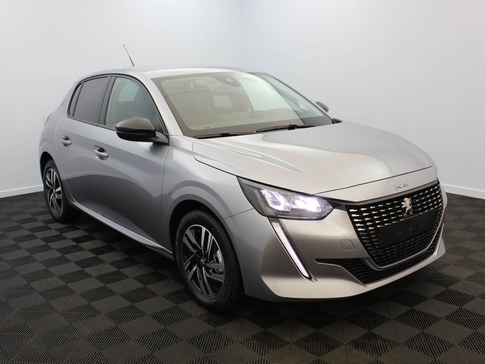 PEUGEOT - 208 - #181493 - 1
