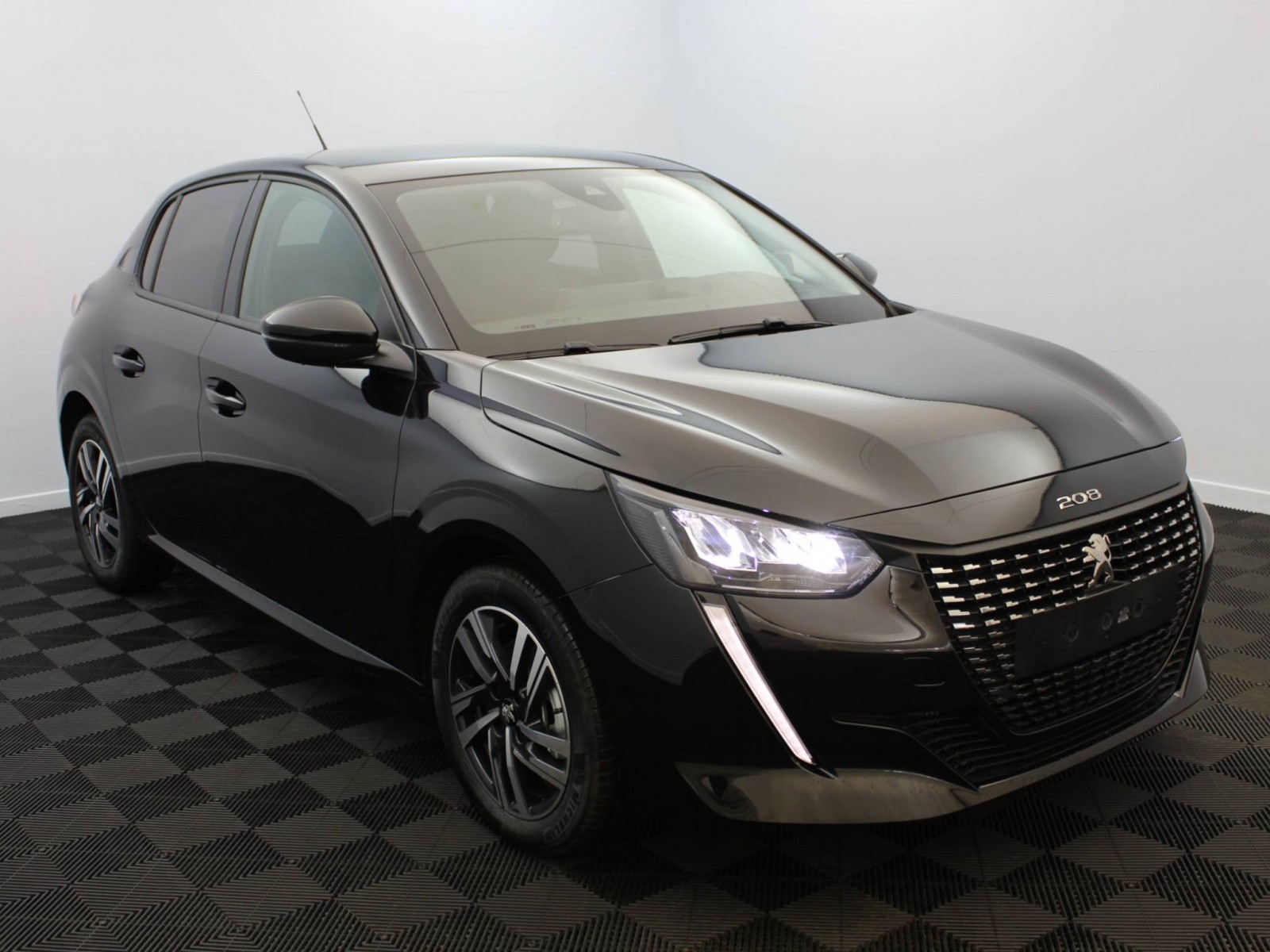PEUGEOT - 208 - #181494 - 18