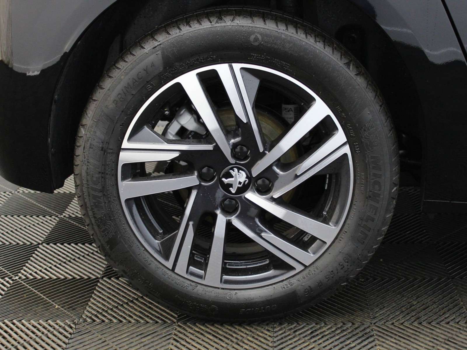 PEUGEOT - 208 - #181494 - 6