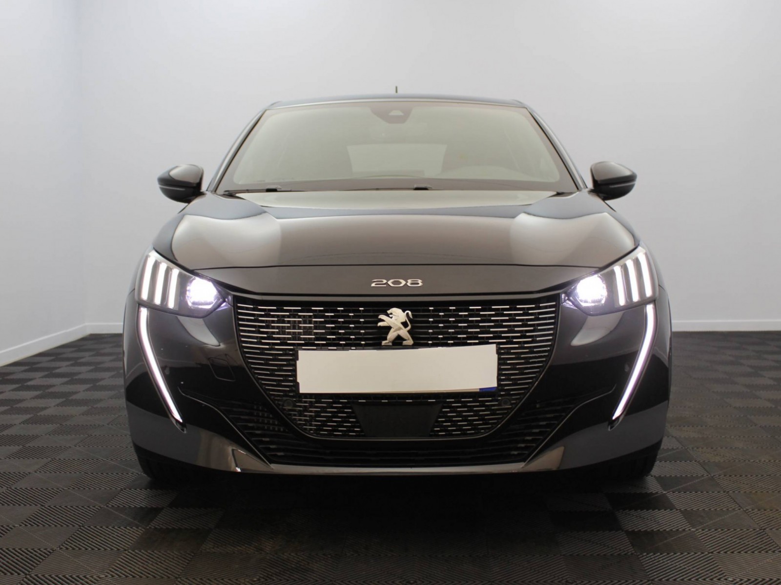 PEUGEOT - 208 - #181489 - 4