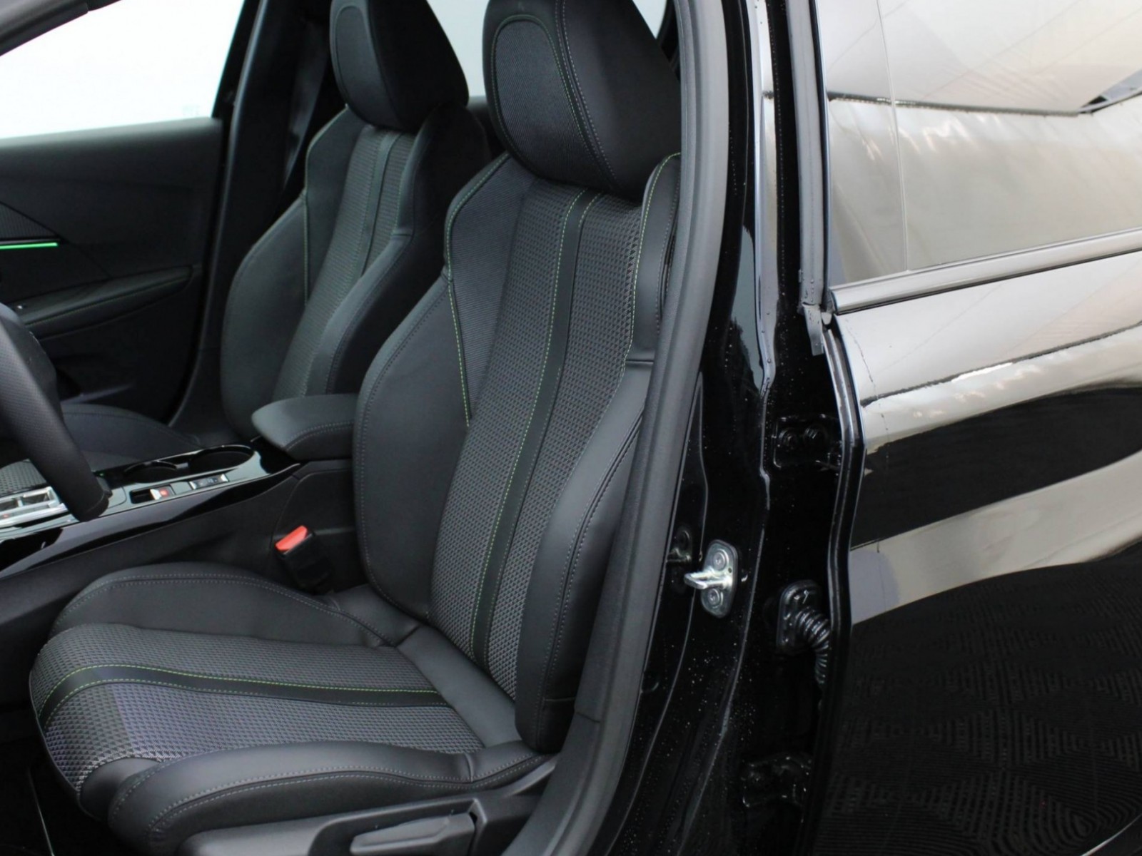 PEUGEOT - 208 - #181488 - 22