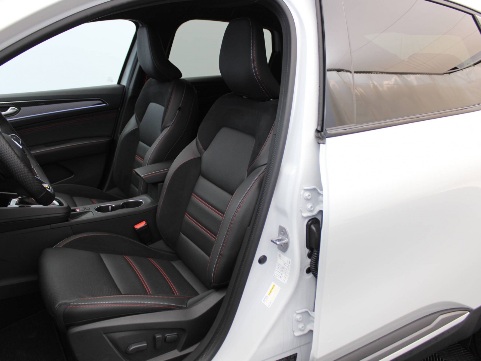 RENAULT - ARKANA - #181496 - 7