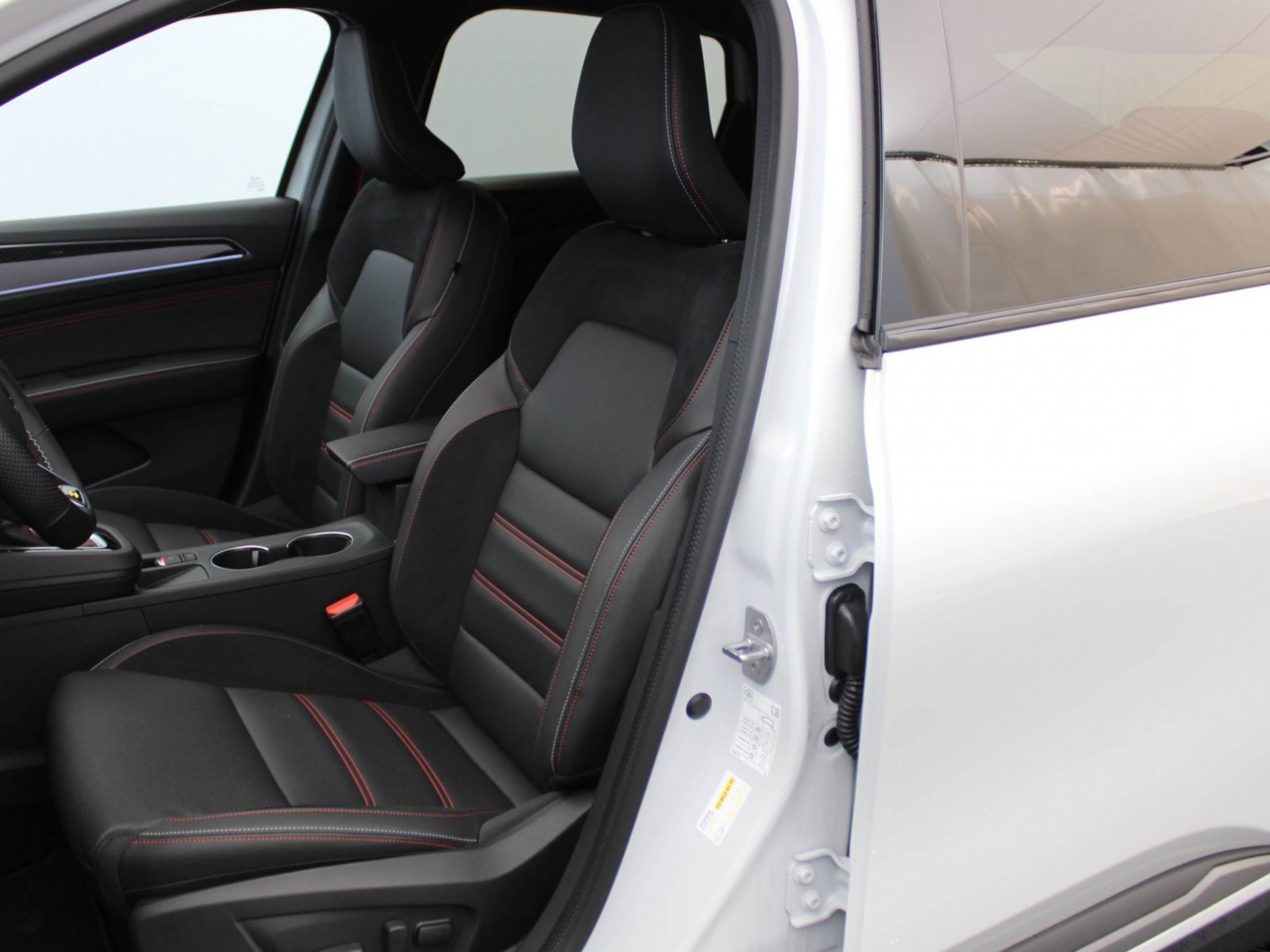RENAULT - ARKANA - #181496 - 23