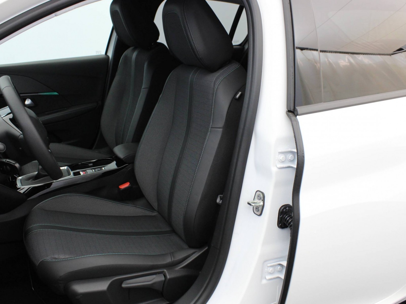 PEUGEOT - 208 - #181495 - 22
