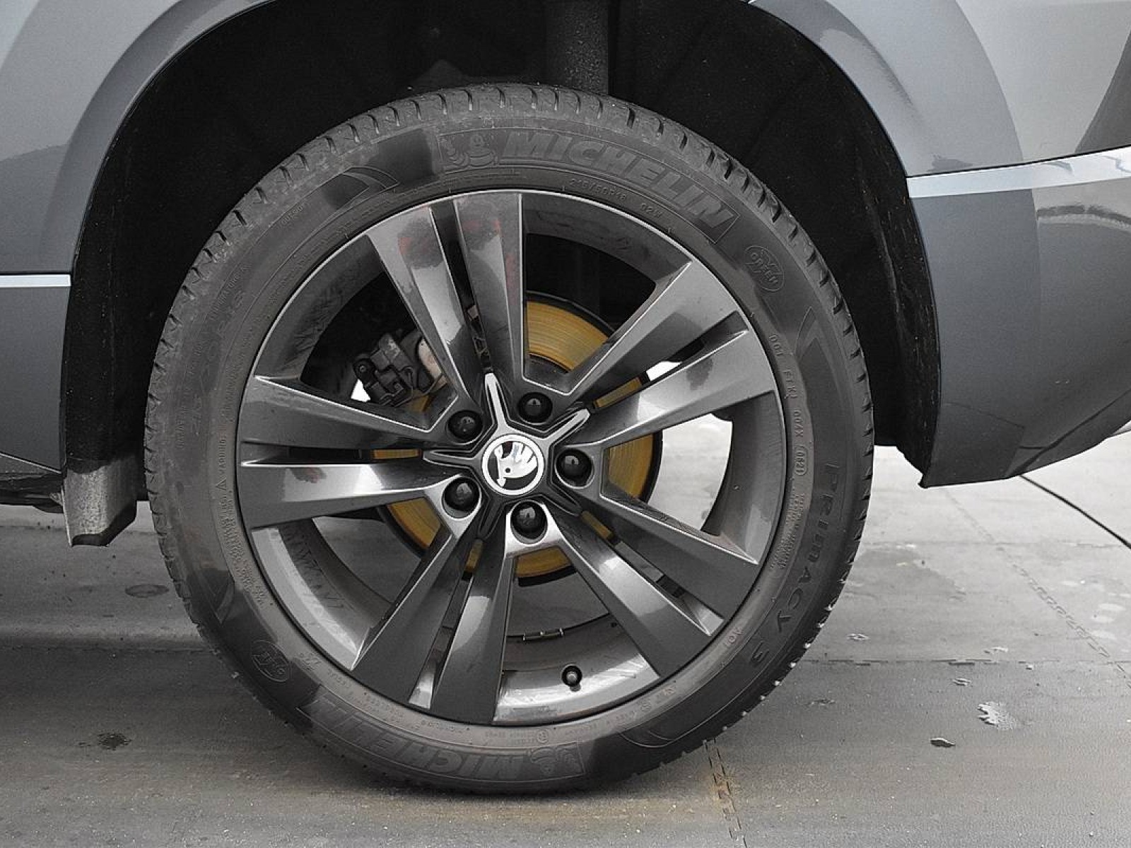 SKODA - KAROQ - #182045 - 6