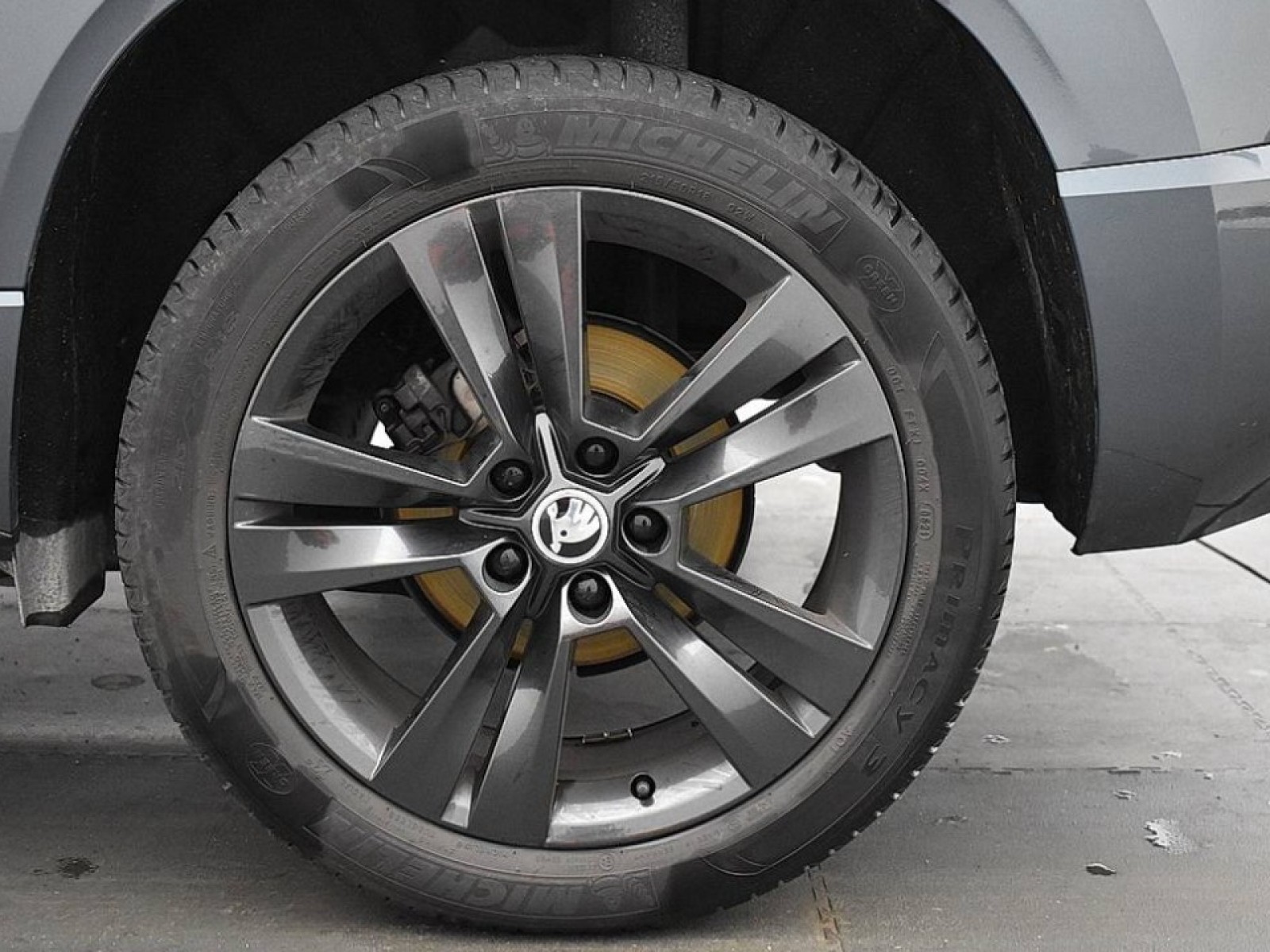 SKODA - KAROQ - #182045 - 21