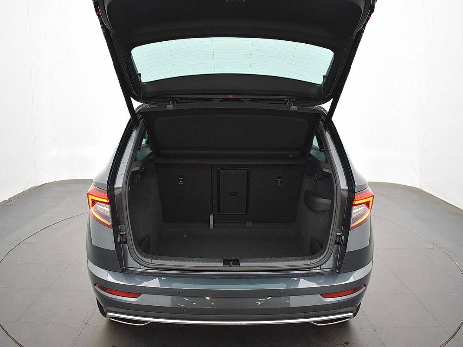 SKODA - KAROQ - #182045 - 13