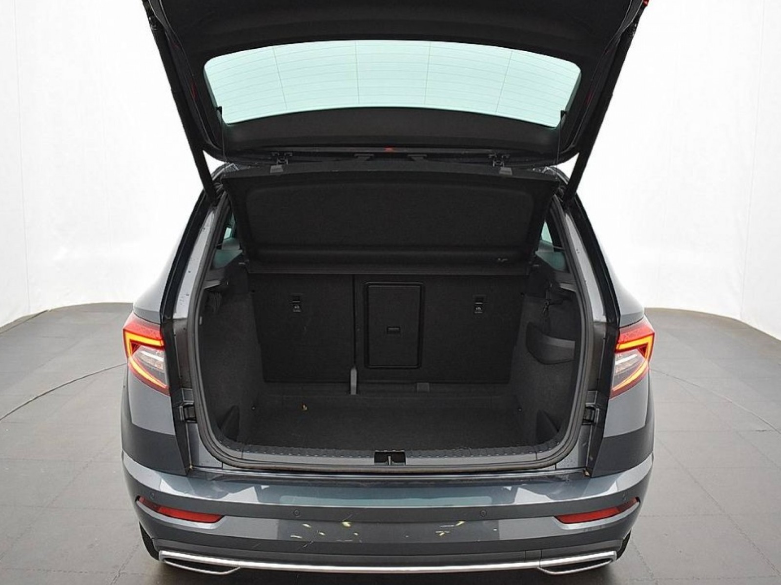 SKODA - KAROQ - #182045 - 28