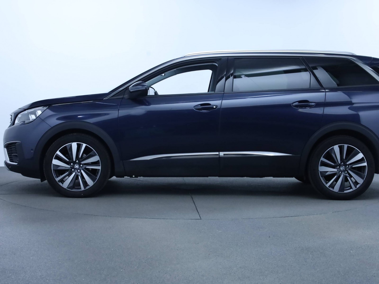 PEUGEOT - 5008 - #182236 - 1