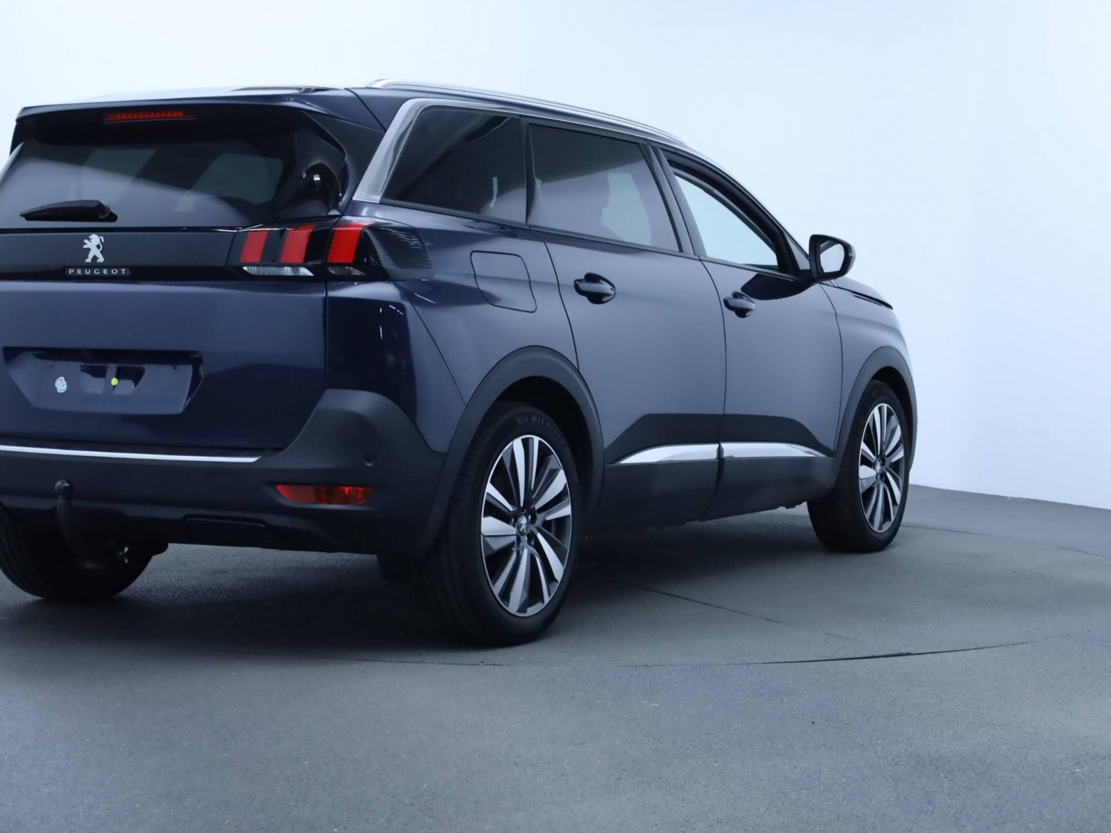 PEUGEOT - 5008 - #182236 - 24