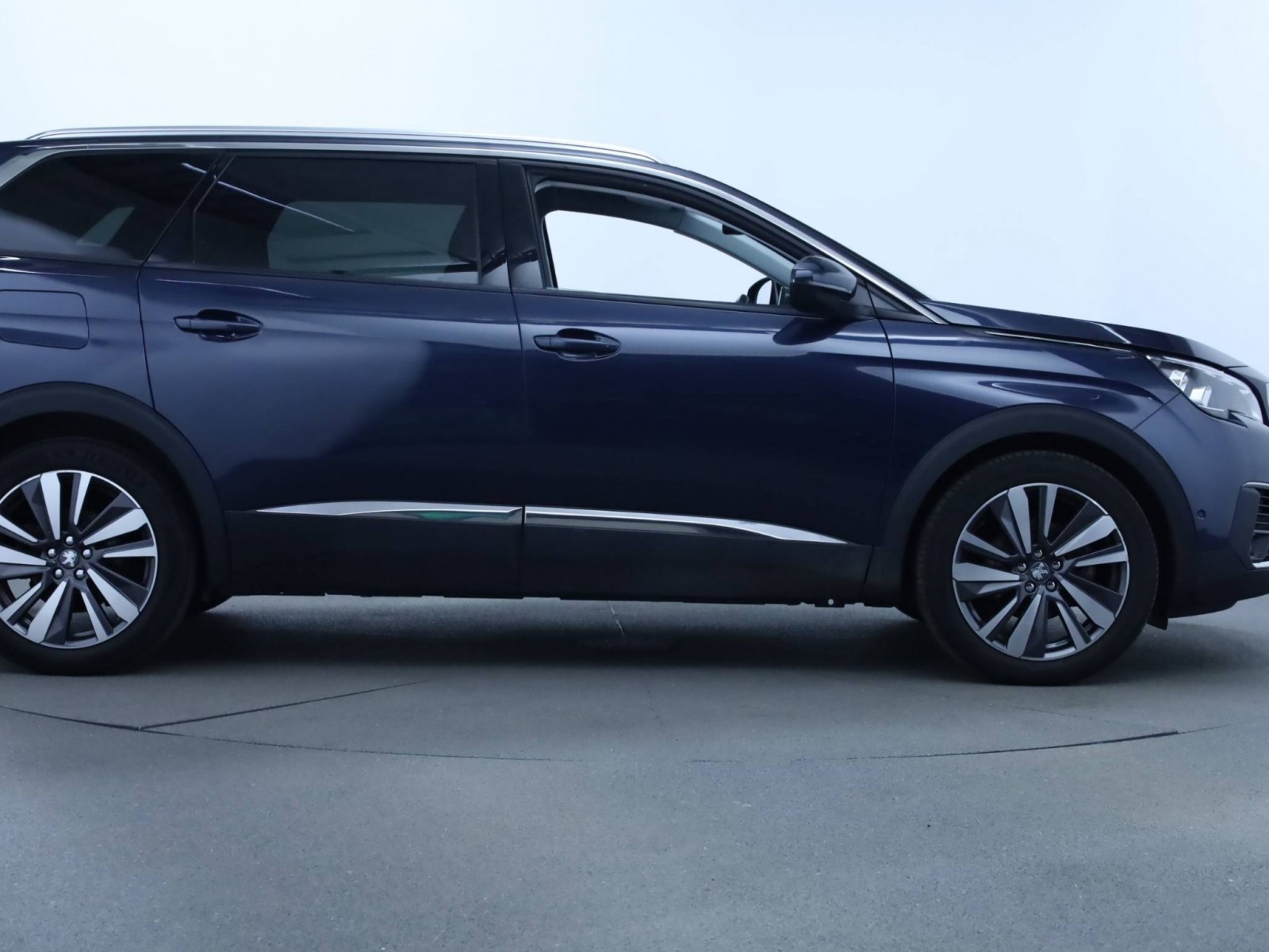 PEUGEOT - 5008 - #182236 - 26