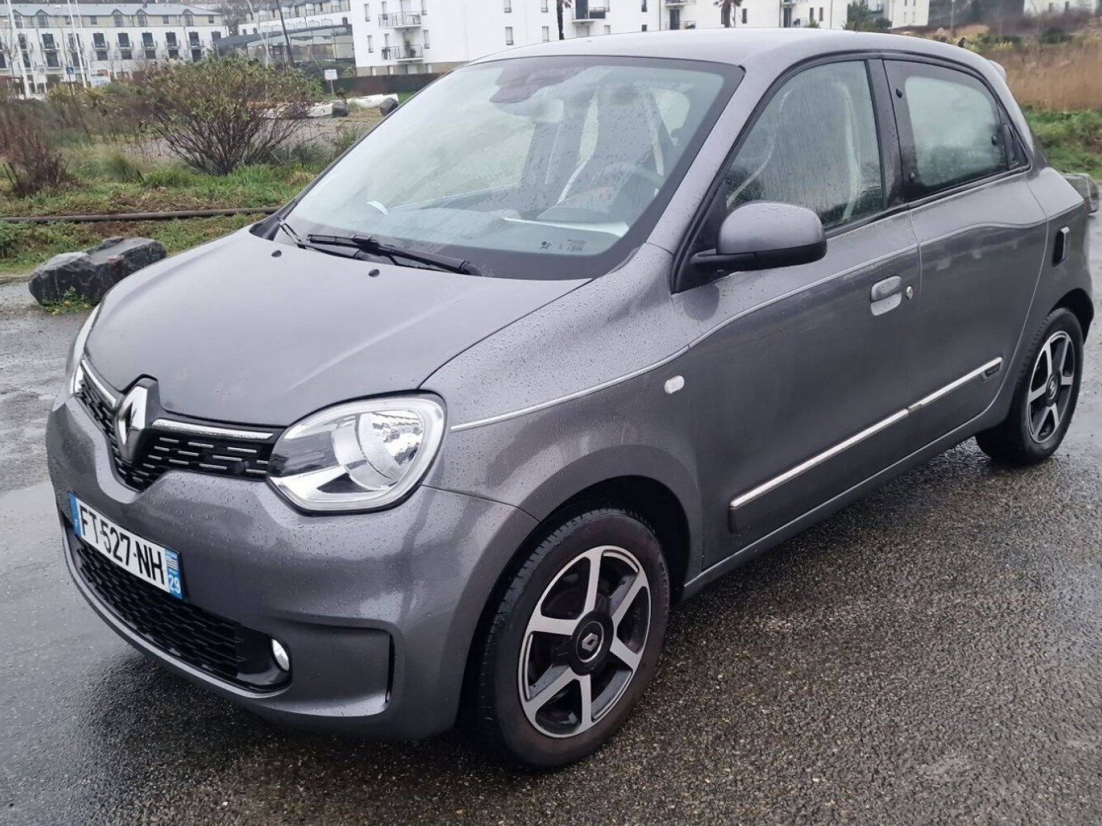 RENAULT - TWINGO III - #182637 - 10