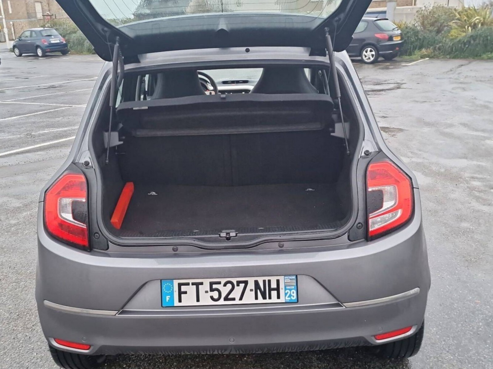 RENAULT - TWINGO III - #182637 - 13