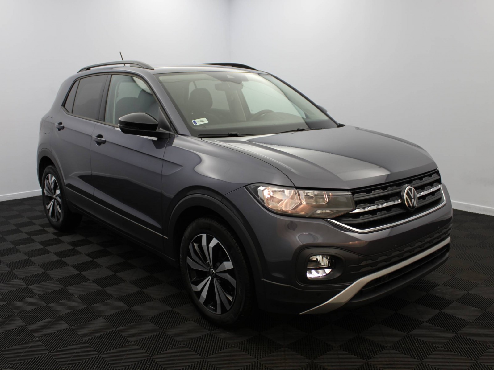 VOLKSWAGEN - T-CROSS - #175394 - 1