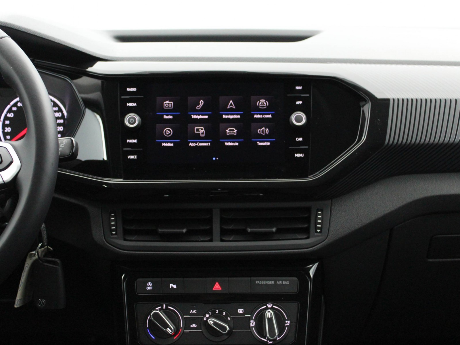VOLKSWAGEN - T-CROSS - #175394 - 11