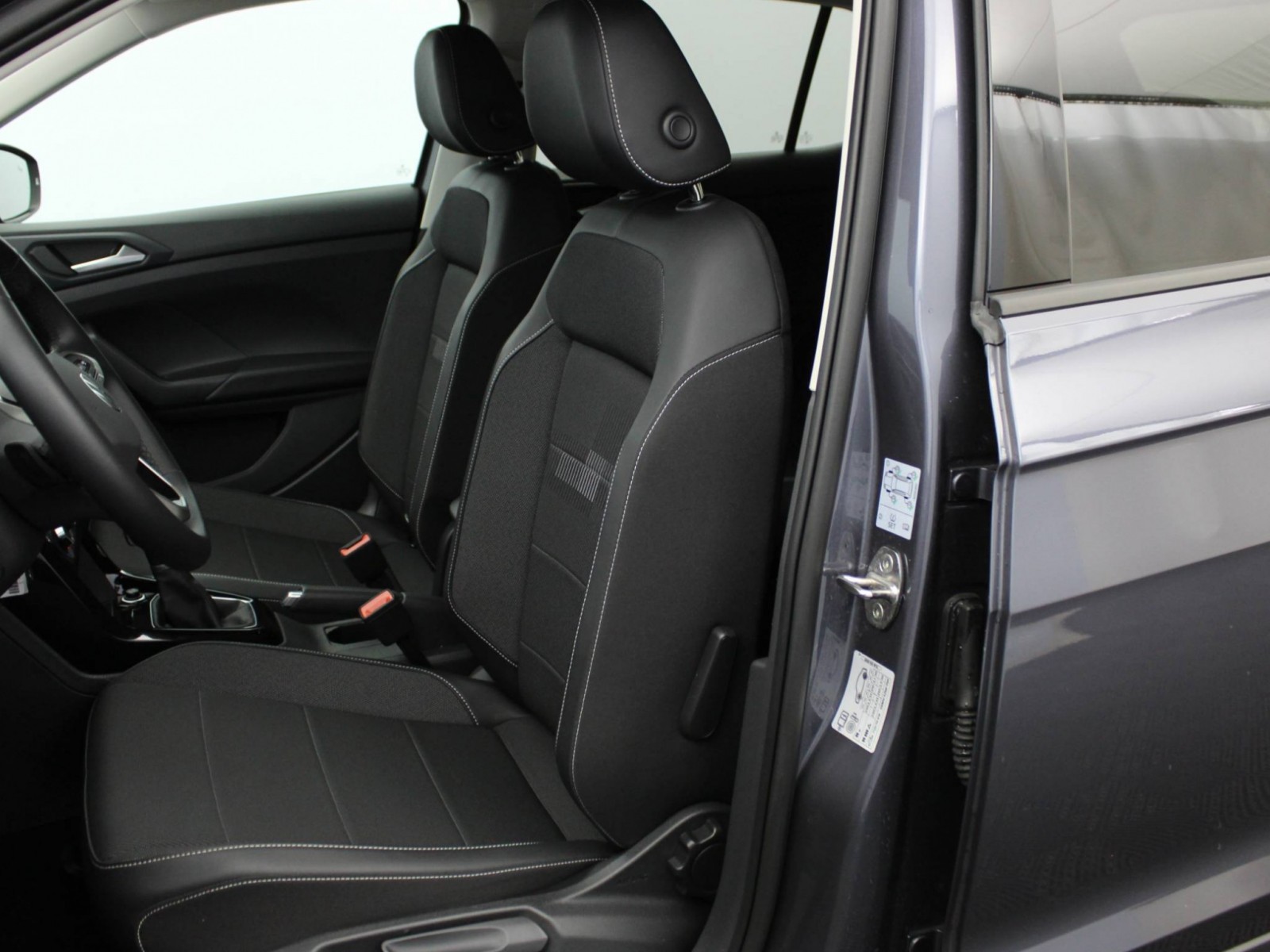 VOLKSWAGEN - T-CROSS - #175393 - 7