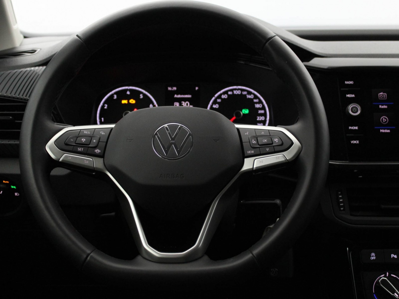 VOLKSWAGEN - T-CROSS - #175395 - 10