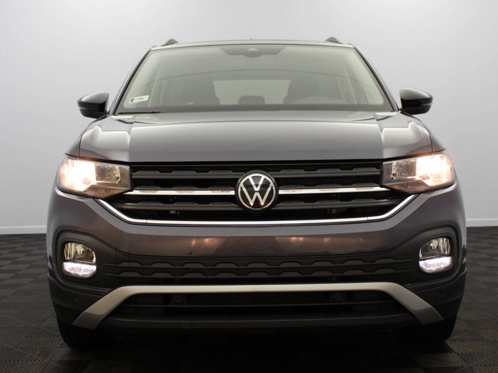 VOLKSWAGEN - T-CROSS - #175393 - 18