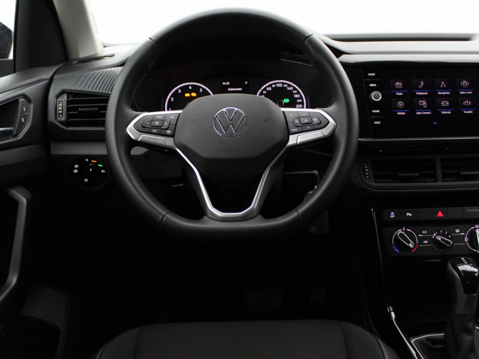 VOLKSWAGEN - T-CROSS - #175393 - 23