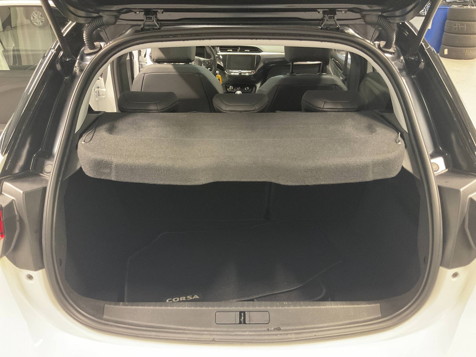 OPEL - CORSA - #182524 - 14