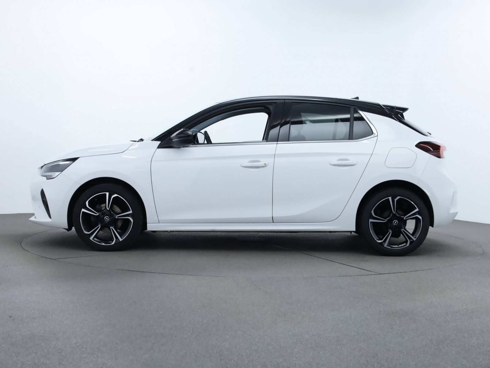 OPEL - CORSA - #182530 - 15