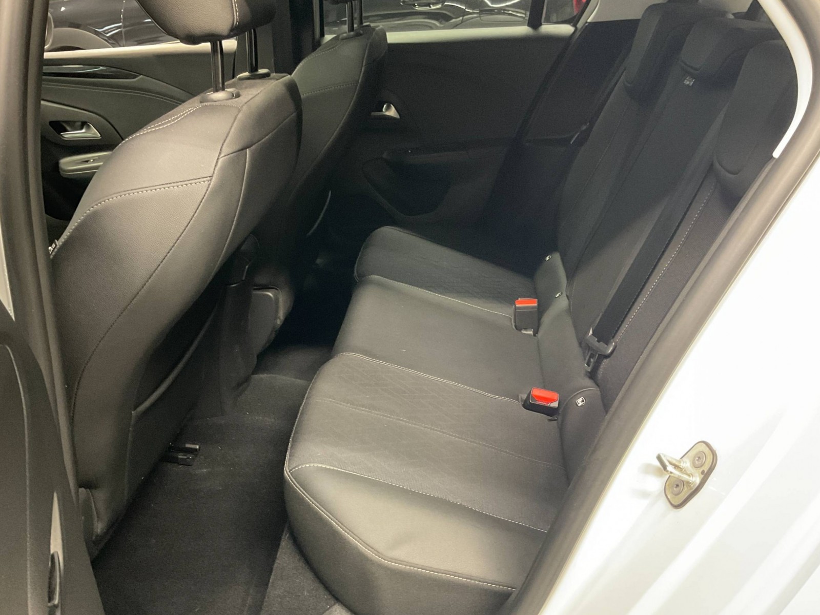 OPEL - CORSA - #182530 - 24