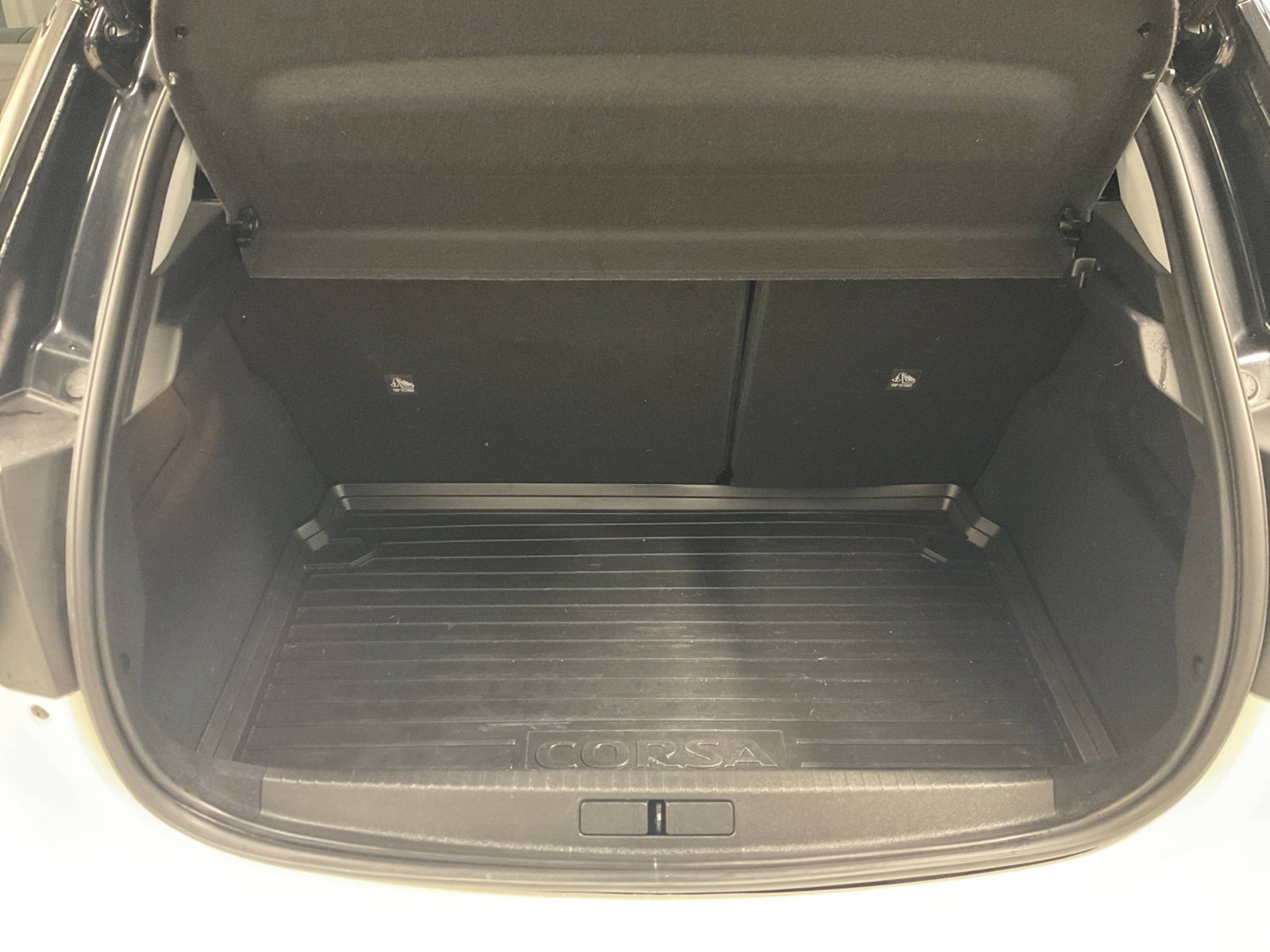 OPEL - CORSA - #182530 - 11