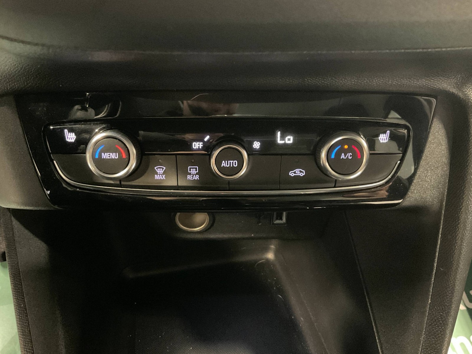 OPEL - CORSA - #182530 - 29