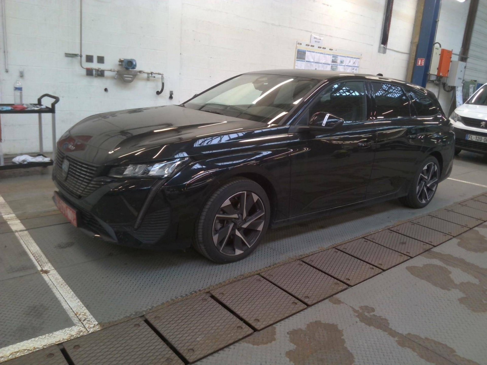 PEUGEOT - 308 SW - #182767 - 0
