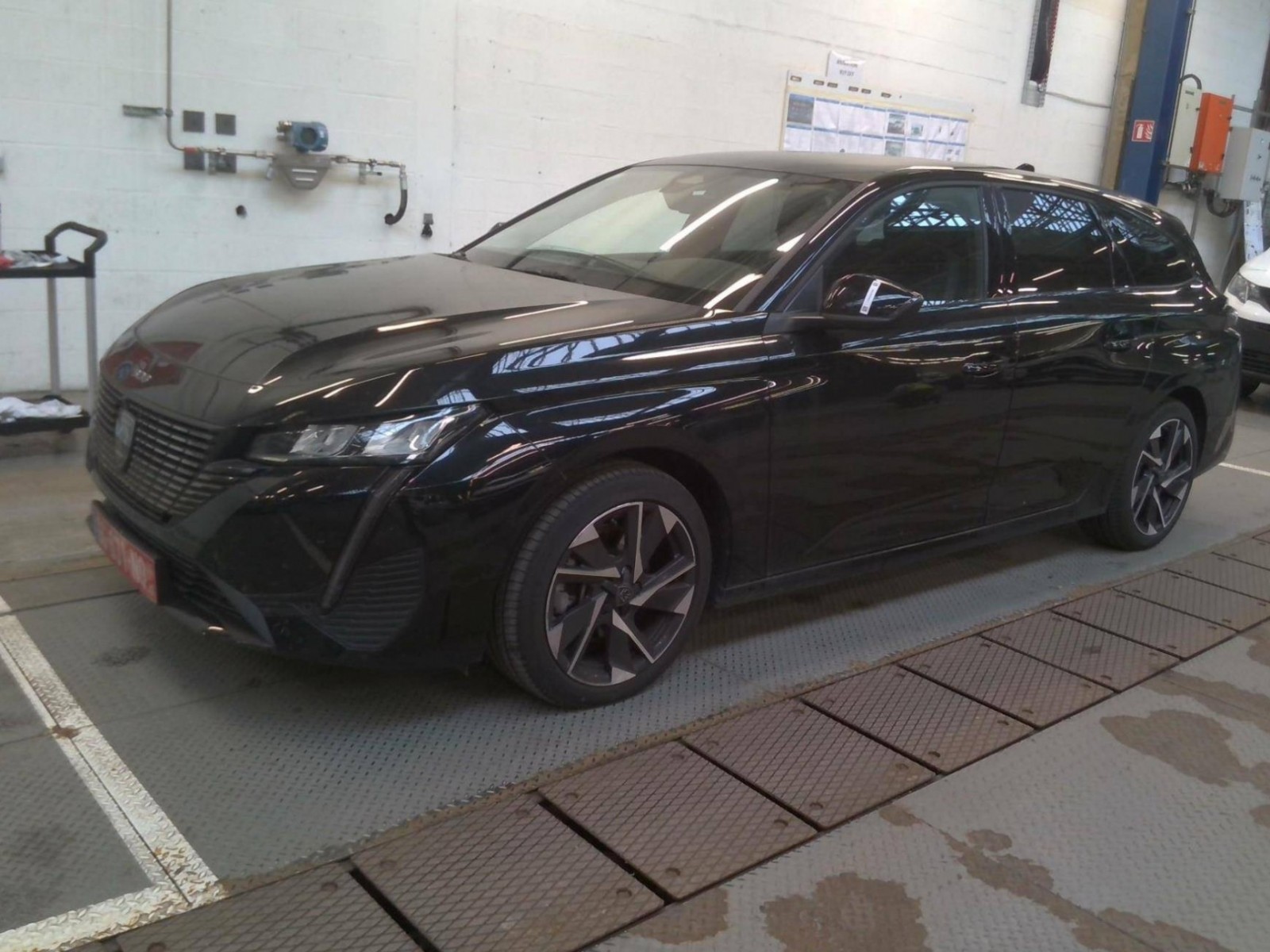 PEUGEOT - 308 SW - #182767 - 5
