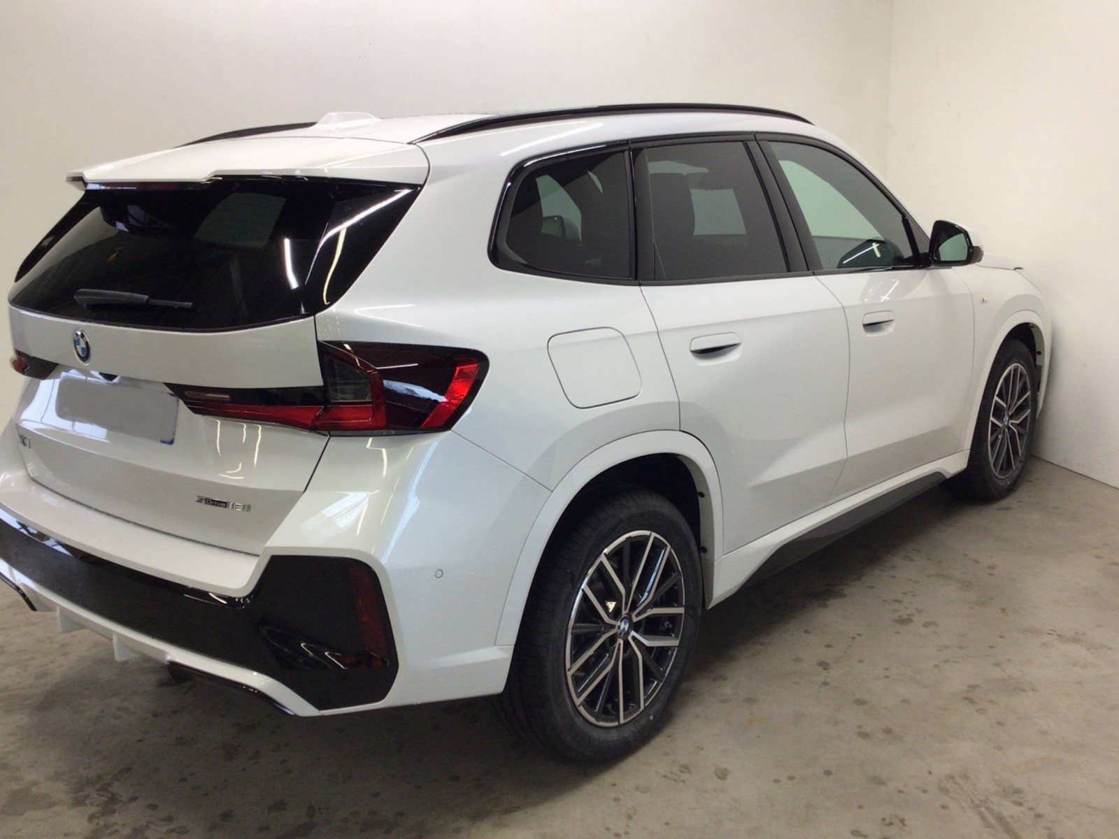 BMW - X1 U11 - #182548 - 19