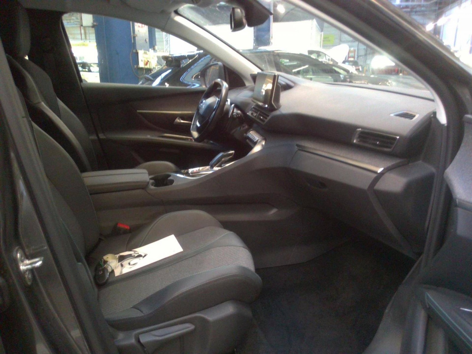 PEUGEOT - 3008 - #182810 - 1