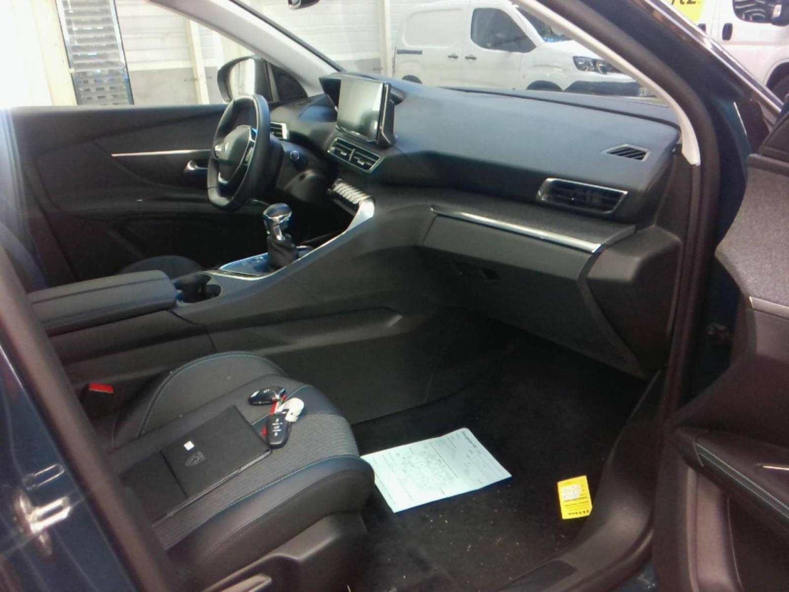 PEUGEOT - 5008 - #182811 - 2