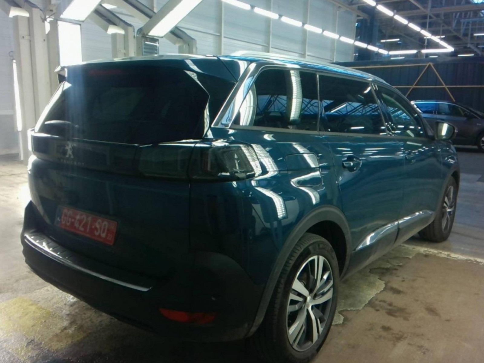 PEUGEOT - 5008 - #182811 - 9