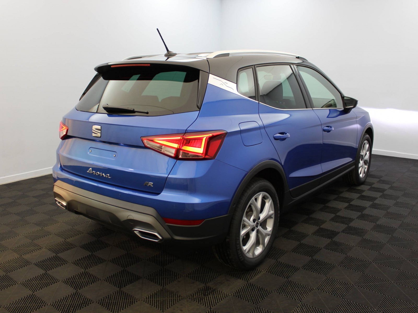 SEAT - ARONA - #182646 - 3