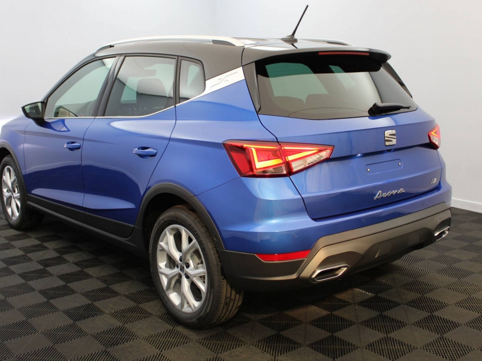 SEAT - ARONA - #182645 - 17
