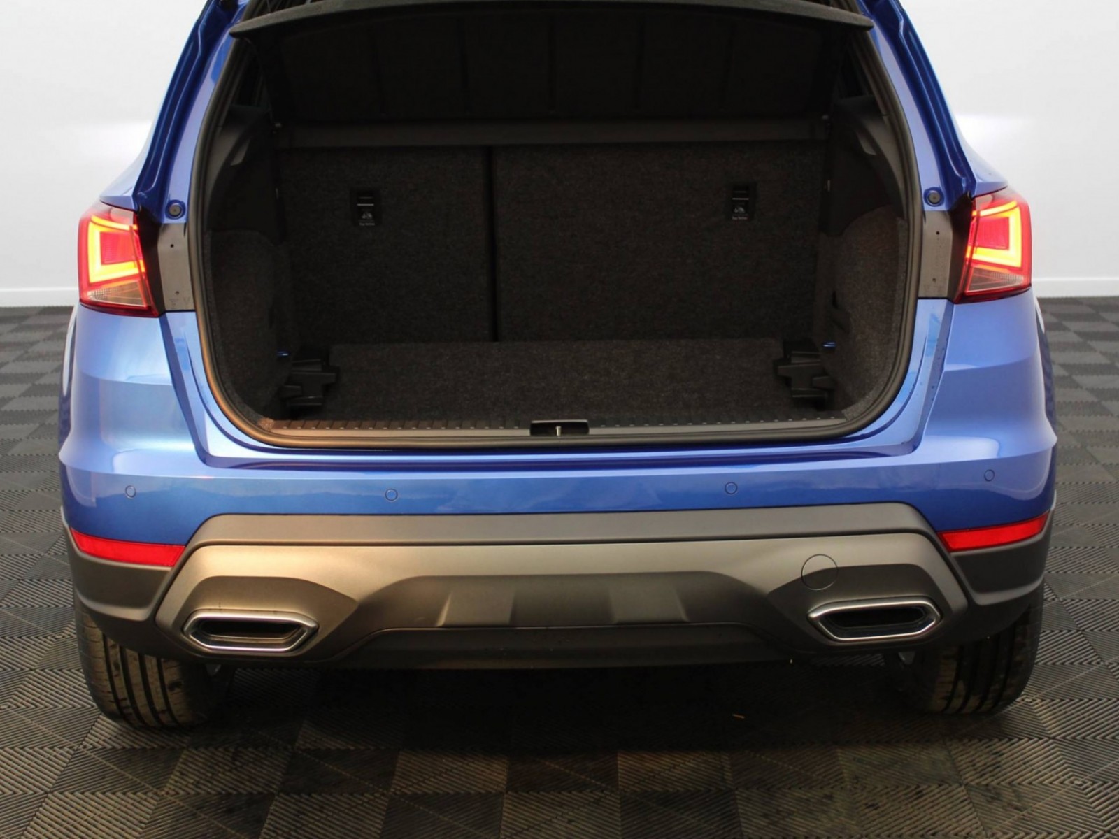 SEAT - ARONA - #182645 - 28