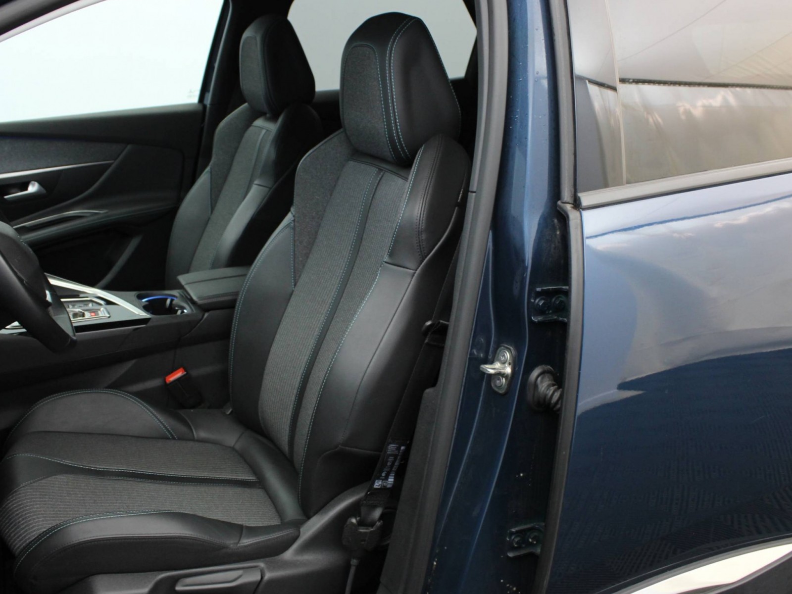 PEUGEOT - 3008 - #182335 - 7
