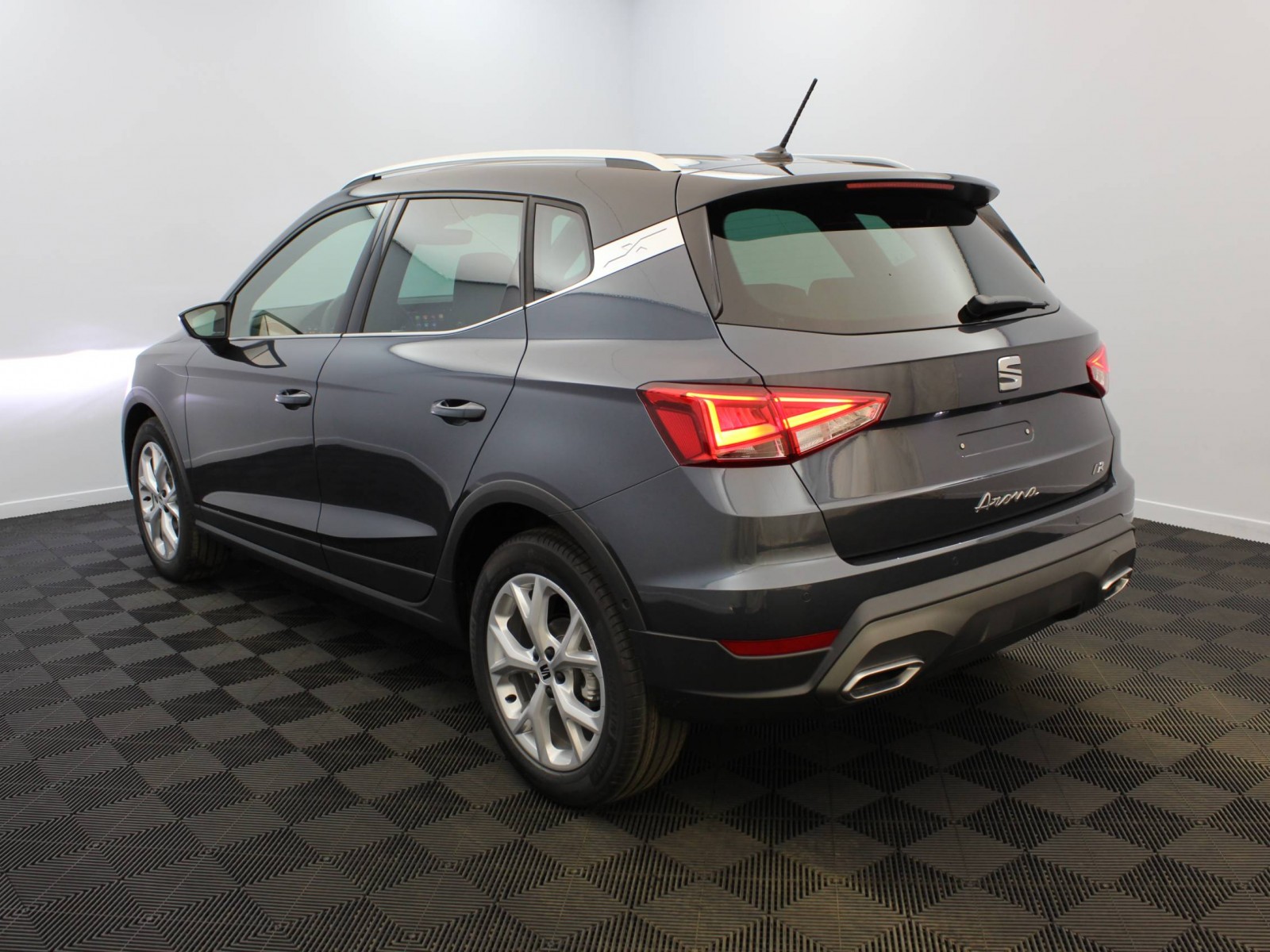 SEAT - ARONA - #182589 - 4