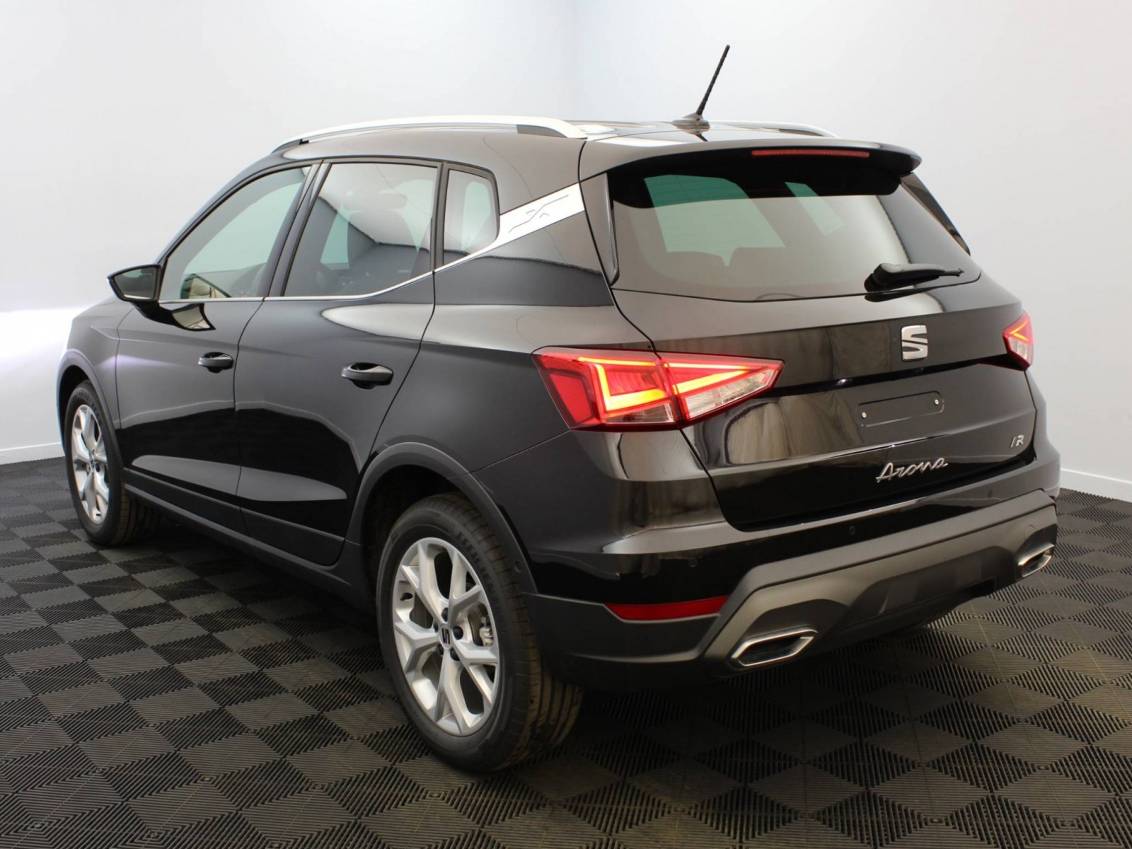 SEAT - ARONA - #182591 - 2