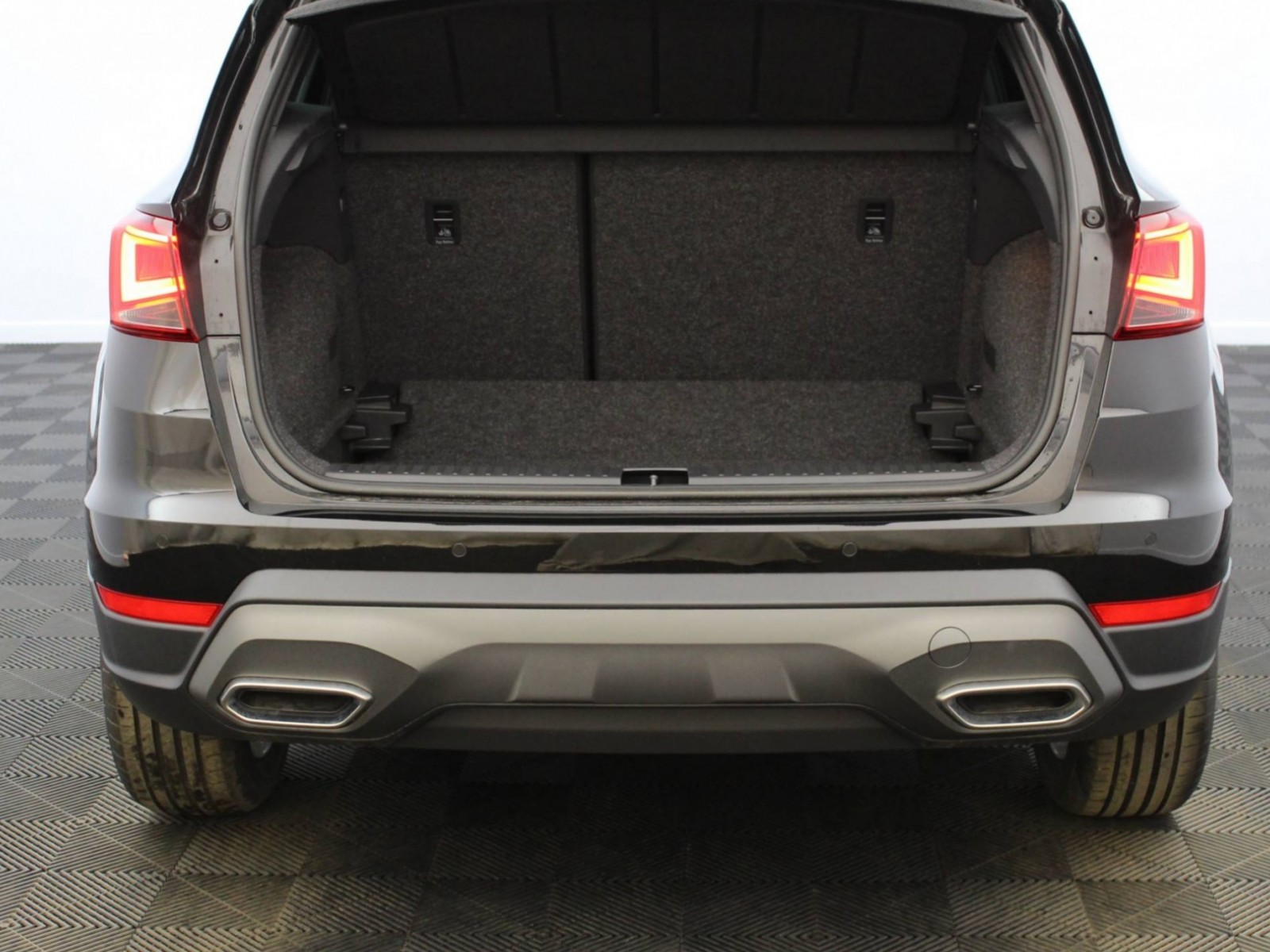 SEAT - ARONA - #182591 - 28