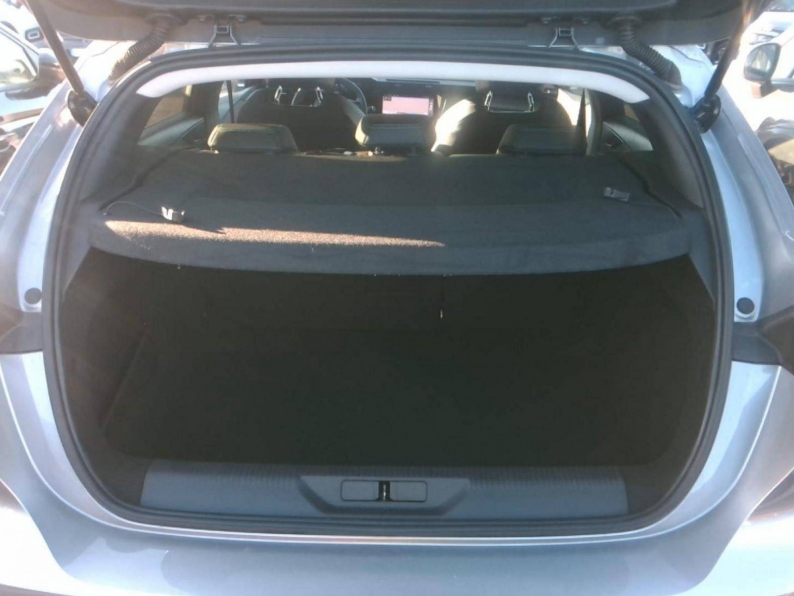 PEUGEOT - 308 - #182868 - 8